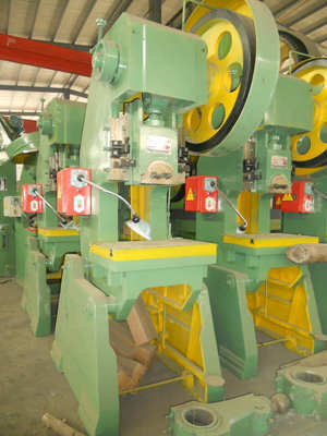 淄博圣川機床制造 JB23-12T 普通型可傾壓力機產(chǎn)品詳解與圖片展示